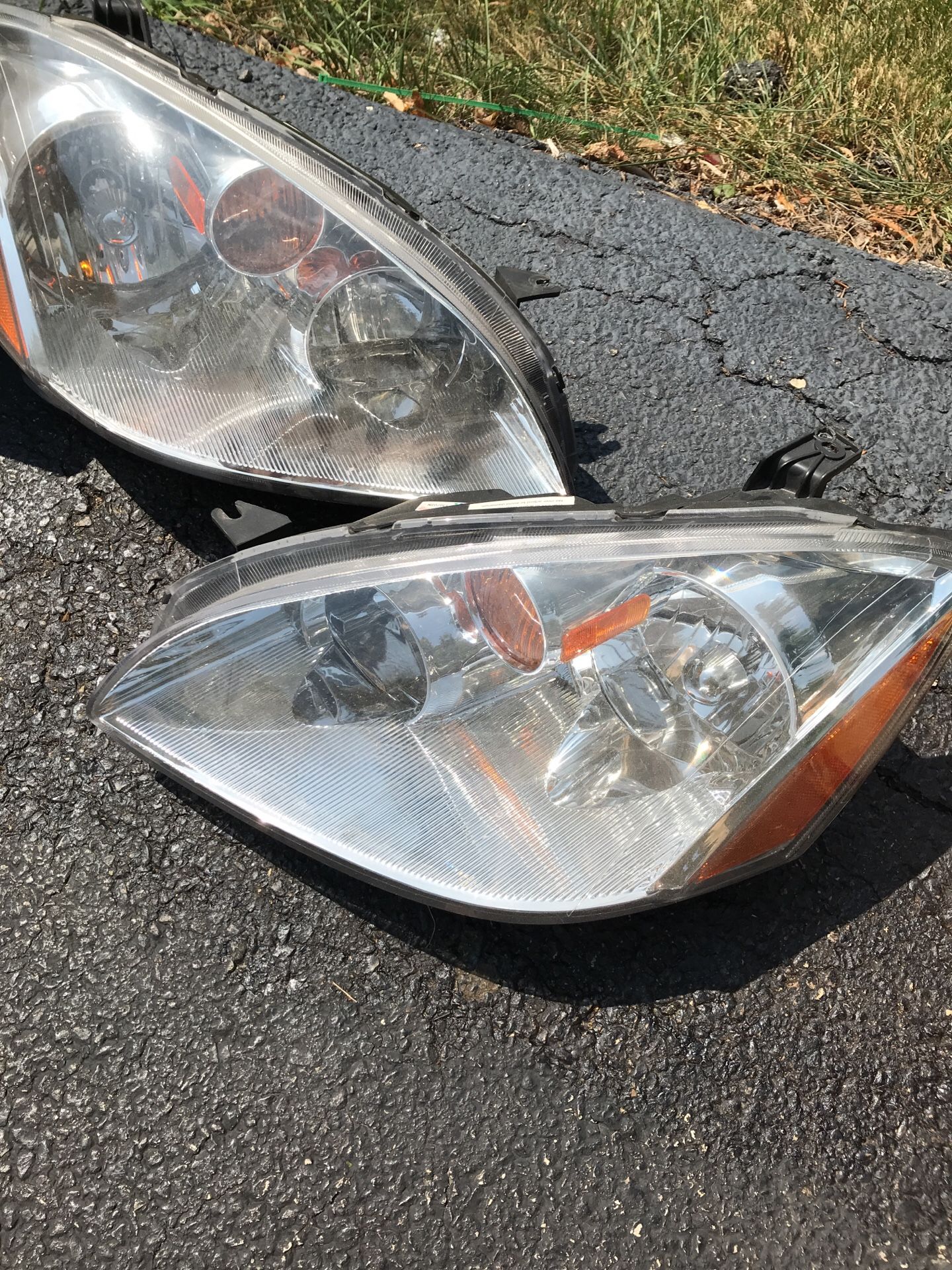 Head light Nissan Altima 2002