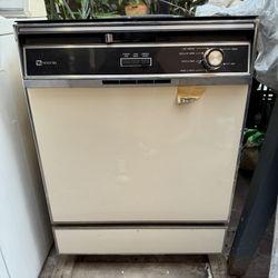Vintage Maytag Dishwasher