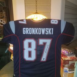 Gronkowski Autograph jersey