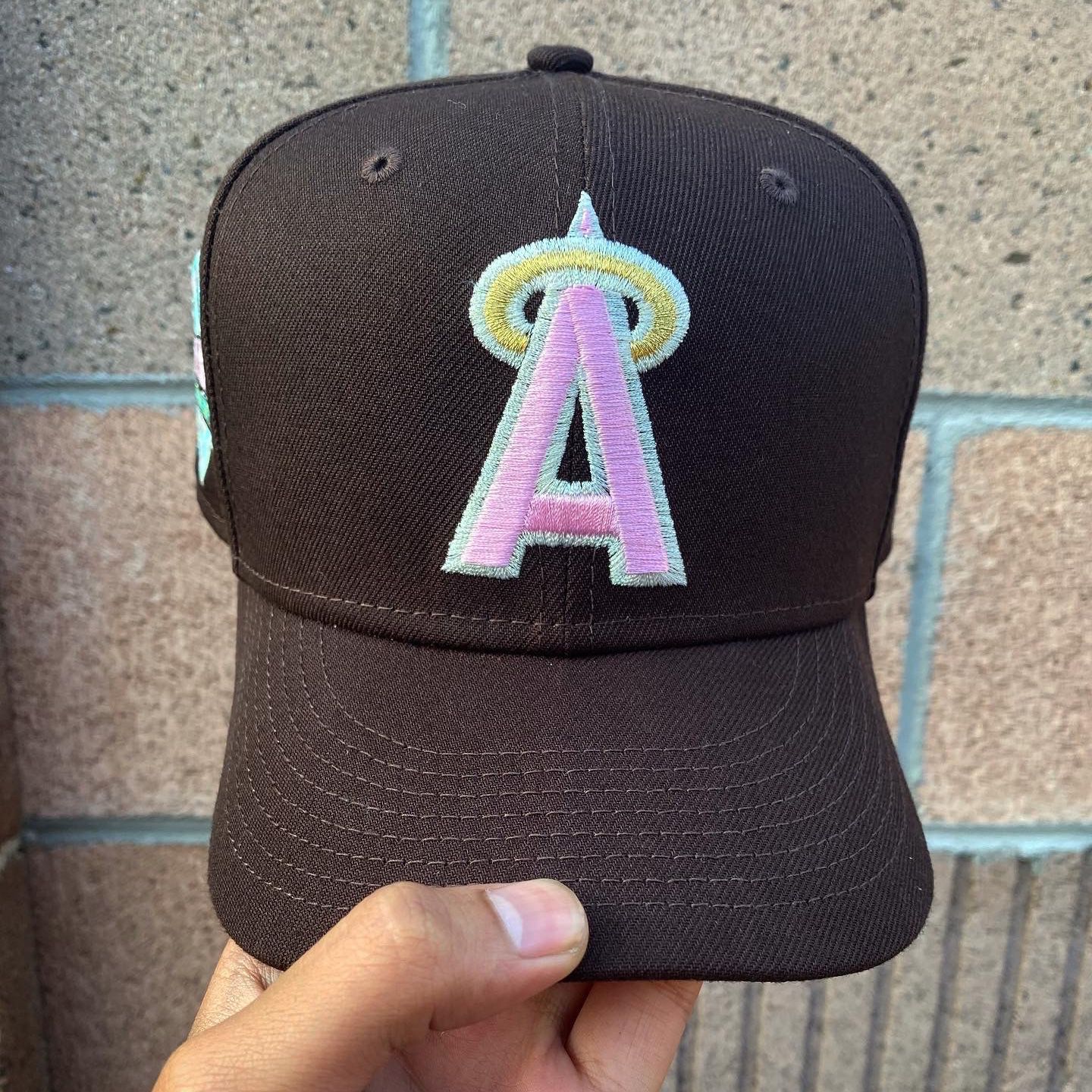 Pink Fitted New Era Hat for Sale in Anaheim, CA - OfferUp