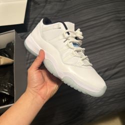 Jordan Retro 11 “low Top”Legend Blues Sz.9