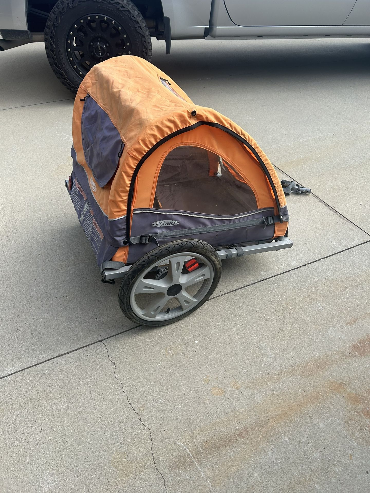 Instep Double Bike Trailer