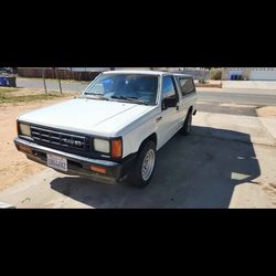 1987 dodge ram 50 2.0L