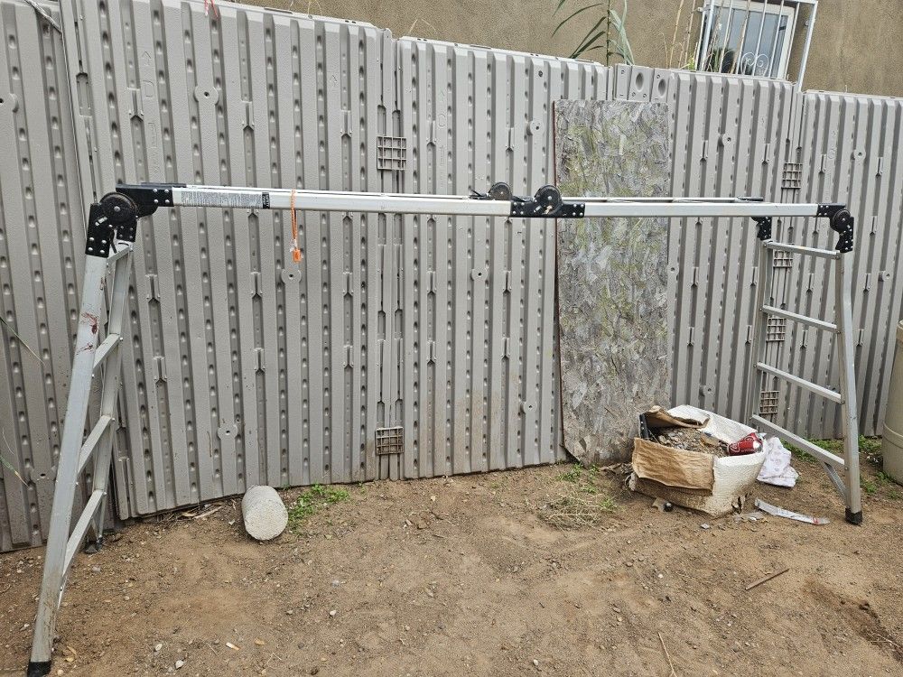 16' Collapsible Ladder