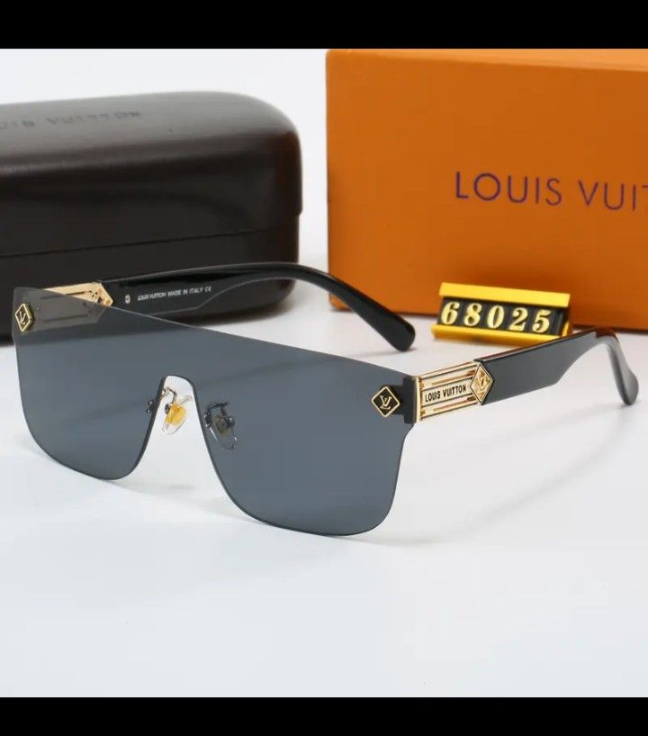 ** NEW ** FASHION RETRO SUNGLASSES **