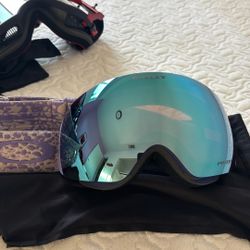 Oakley Snow Googles