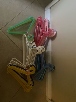 Free hangers