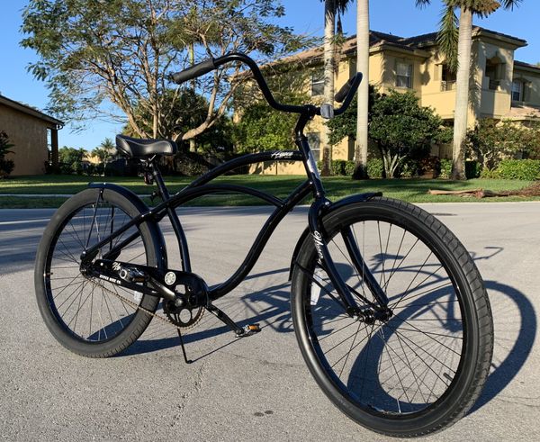 hyper beach cruiser bike