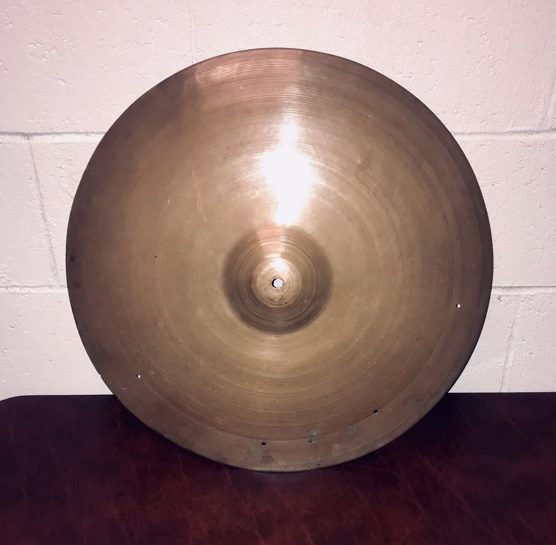 Vintage Zildjian 20” Sizzle Ride Cymbal for Sale in Ventura, CA OfferUp