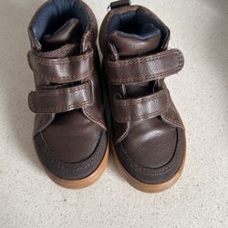 Cat and Jack Boots Size 5 Toddler
