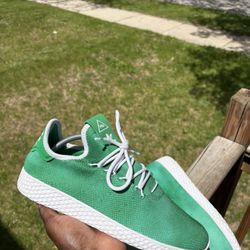 Men’s Adidas Pharrell HU
