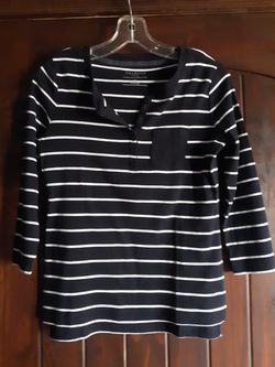 Talbots petites Weekend Tee SP