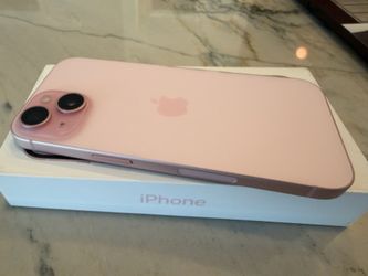 iPhone 15 pink pristine