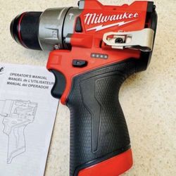 🔥 Milwaukee M12 Fuel 1/2" Hammer Drill/ Driver