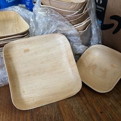 Bamboo Disposable Dessert & Appetizer Plates