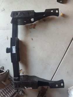 Ford Super Duty F-250 F-350 Tow Hitch Brand New Two Available