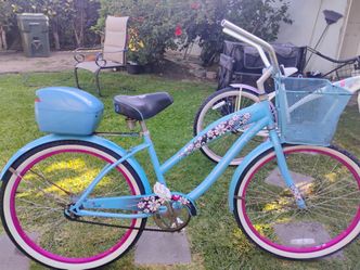 26 inch woman's beach cruiser Diamond Back