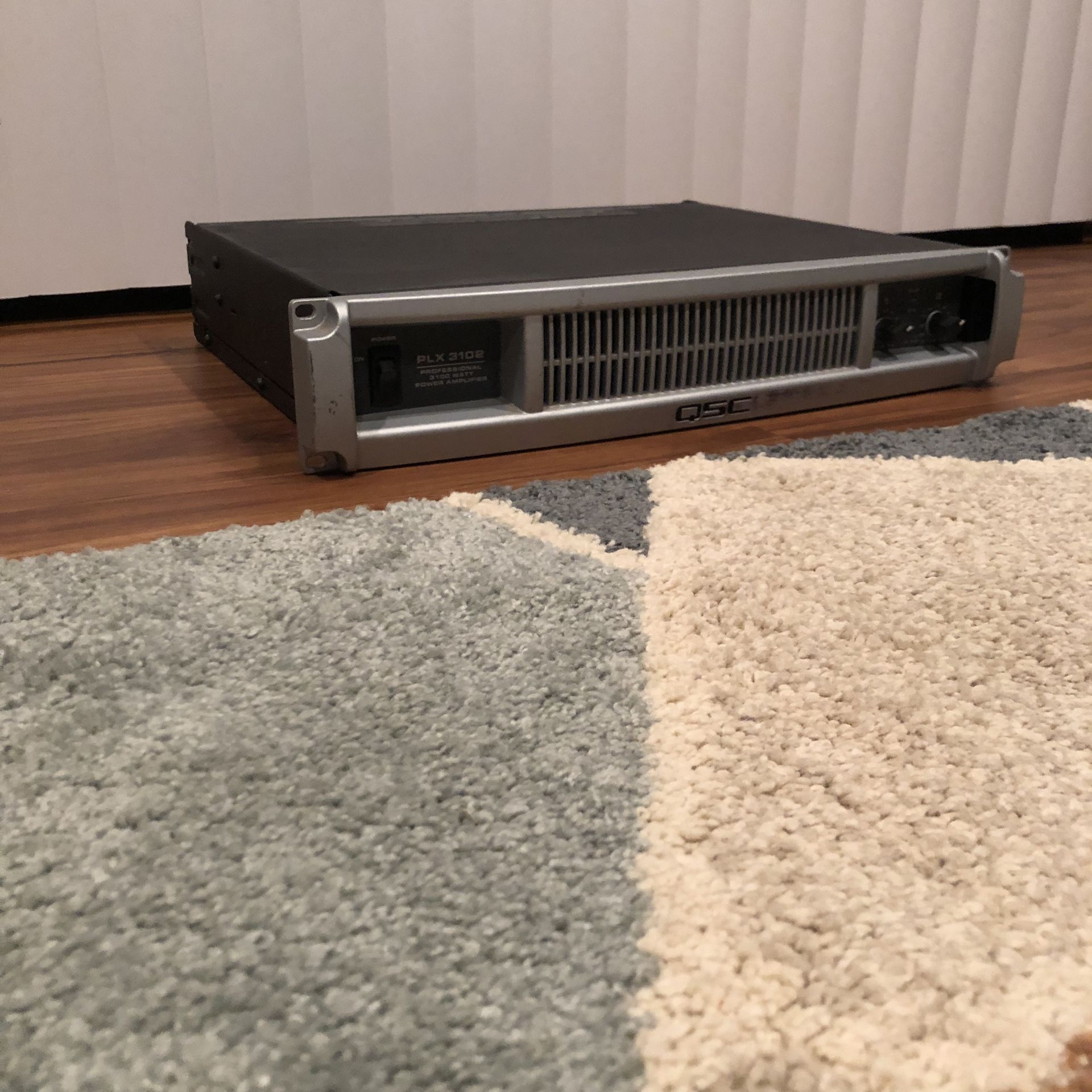 QSC Power Amplifier
