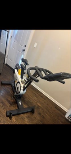 Indoor Cycling Spin Bike