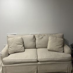 Sleeper Sofa! In Good Condition! 