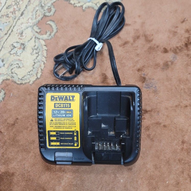 *Used* Dewalt 20v charger