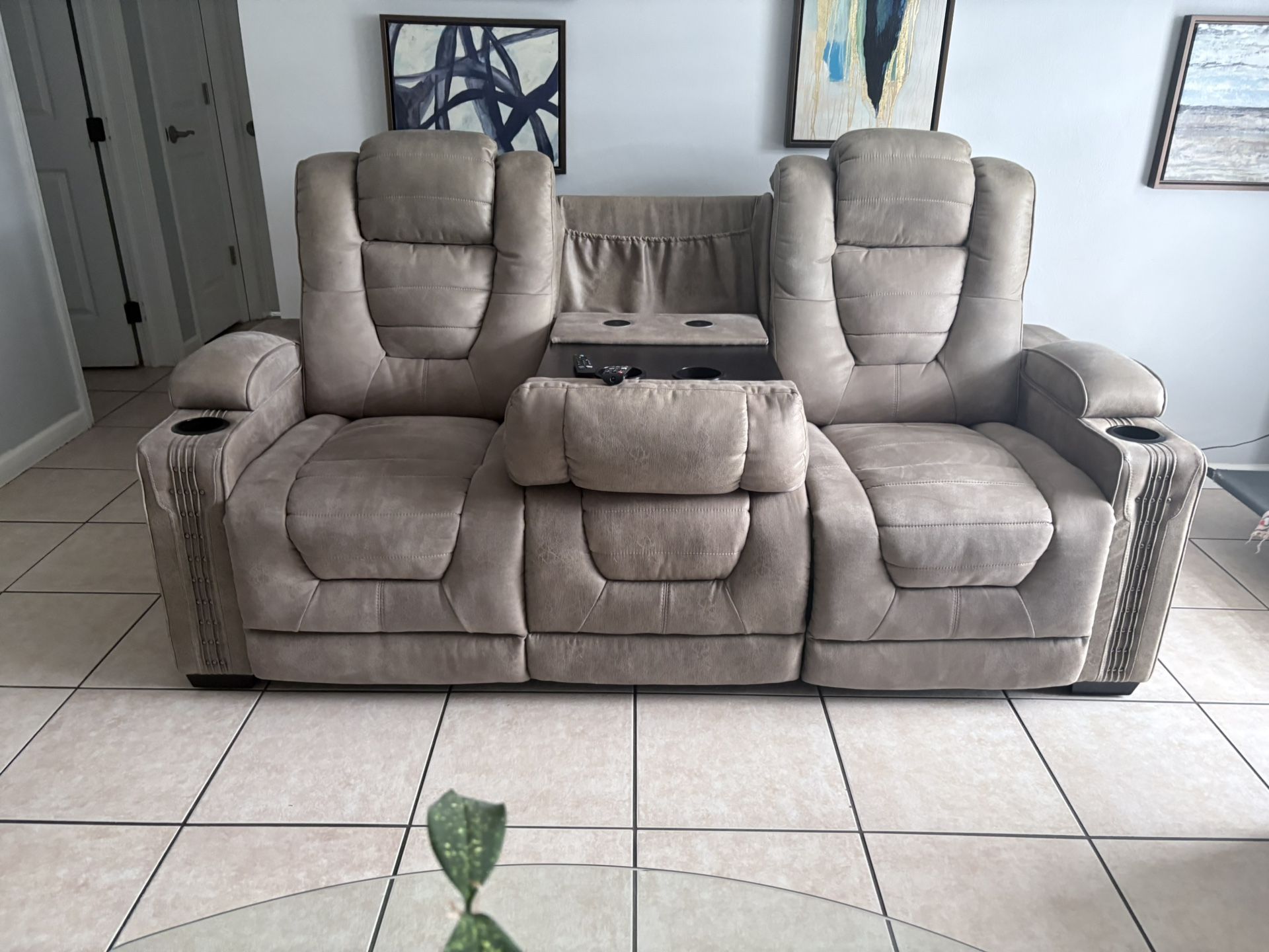 2-Piece  Reclining Sofa 