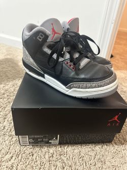 Retro Jordan’s 3 ( Cement)