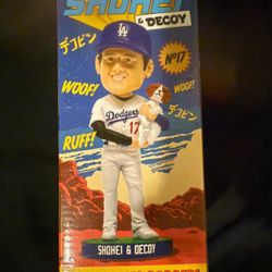 Ohtani And Decoy Bobblehead 