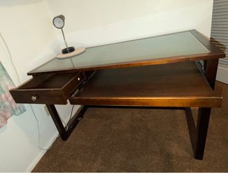 Glass Top Computer / Writing Desk – $30