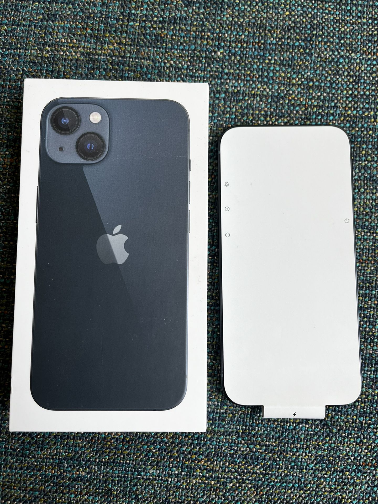 Brand New In Box Unlocked Iphone 13 128gb Black in warranty bought at