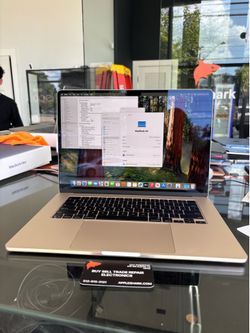MacBook Air 15” M4 Chip 16GB Ram 512SSD! 90 Day warranty! We offer financing.