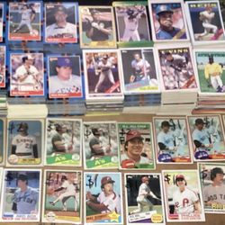 Over 1500 MLB Baseball Cards from 1980s Henderson,bonds,Rose and more  1981 Through 1989