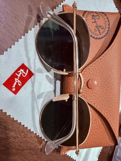 Ray Ban