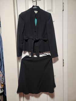 BLACK TAILORED SUIT