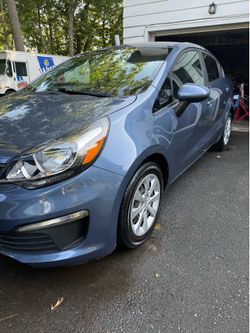 2016 KIA RIO LOW MILES