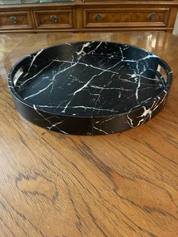 Round Black and White 18” Marble Design Bar, Serving, or Decorative Tray