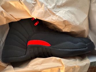 Black and red varsity retro 12’s. 10.5