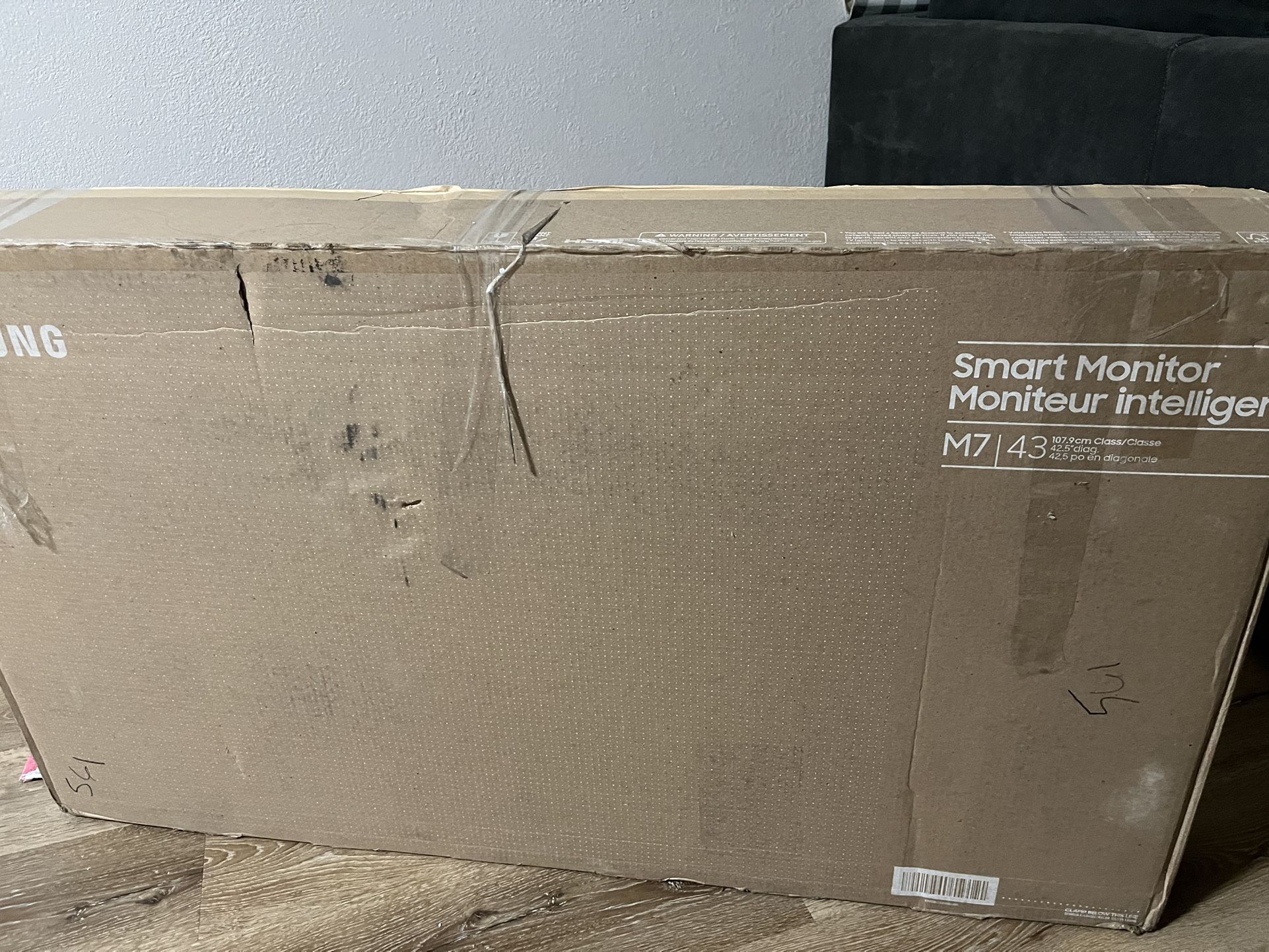 Samsung 43” Smart Monitor