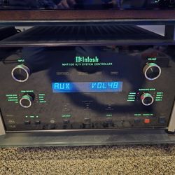 McIntosh MHT200 8 Channel Home Theater Receiver