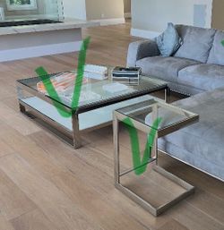 Miami bottom white, top glass square coffee table.