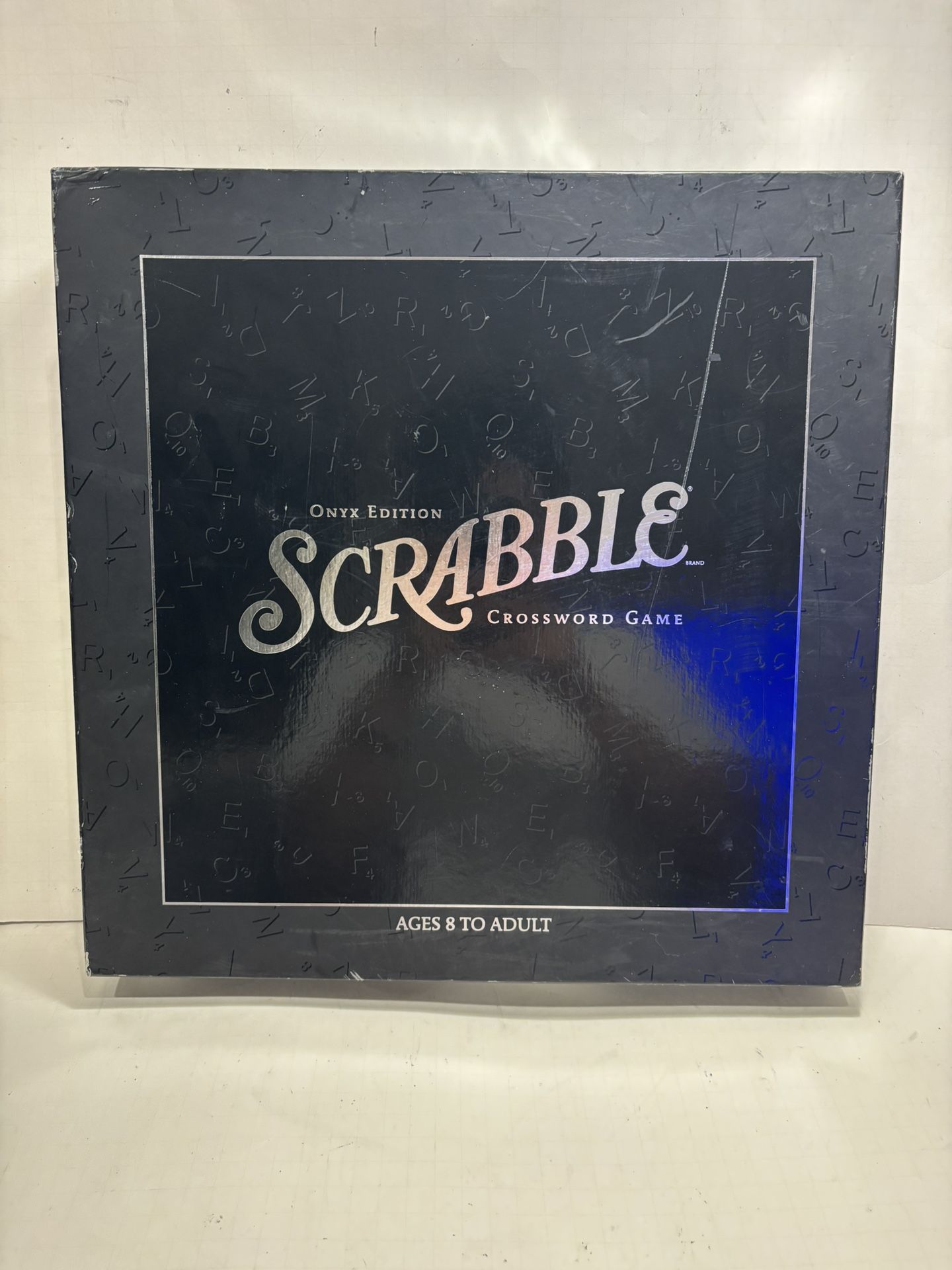 SCRABBLE ONYX Edition Turntable
