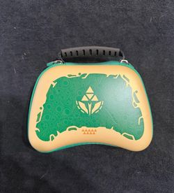Legend of Zelda Xbox Controller Carrying Case