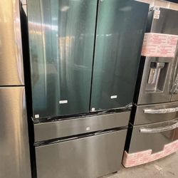 Samsung Bespoke 4 Door Refrigerator With Beverage Center In Emerald Green + Stainless Steel