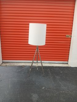 Beautiful Four Leged Lamp For Indoor Use