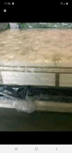 Queen size thick pillow top bed can deliver