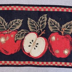 Handmade Apple Theme Table Tapestry 