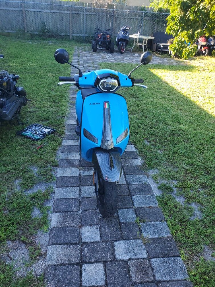 USM Ciao w/Clean Title In Hand