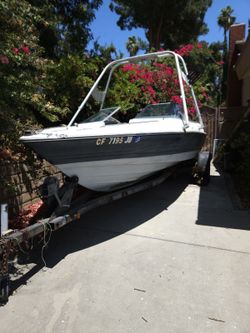 Bayliner Capri 350