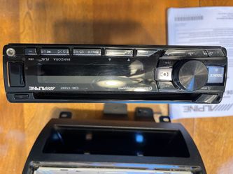 Alpine CD player with Blue tooth