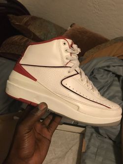 Jordan's size 7.5-8